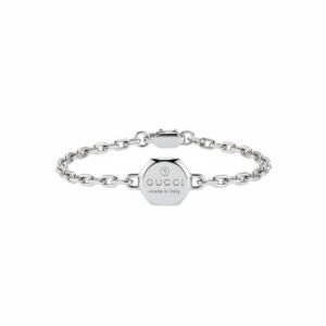 سوار غوتشي فضي بسلسلة وحلية سداسية محفورة – Gucci Silver Chain Bracelet Hexagon Tag