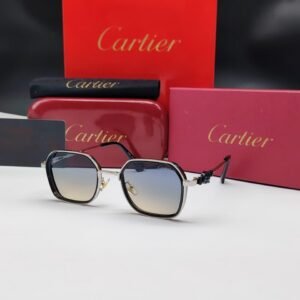 نظارات شمسية كارتييه فضية وسوداء بإطار هندسي وعدسات متدرجة Cartier Silver & Black Hexagonal Gradient Sunglasses
